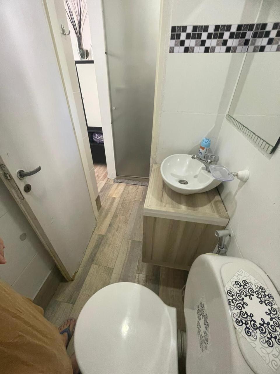 Ezeiza 1 Nuestro Lugar A 15 Minutos Del Aeropuerto Tranfer Opcional Desde Y Al Aeropuerto De Ezeiza Las 24 Horas Pet Friendly Exteriér fotografie